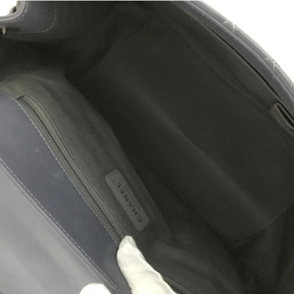 CHANEL Boy Gray Quilted Matelasse CC Logo Lambskin Chain Shoulder Bag - Picture 9 of 11